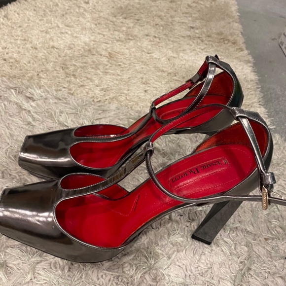 Women’s shoes - Picture 2 of 7